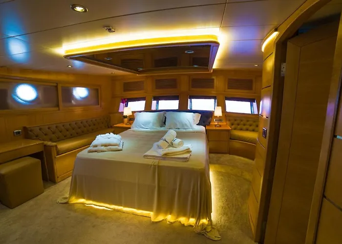 Villa 7 Deluxe - A Seductive Blend Of Style And Serenity *